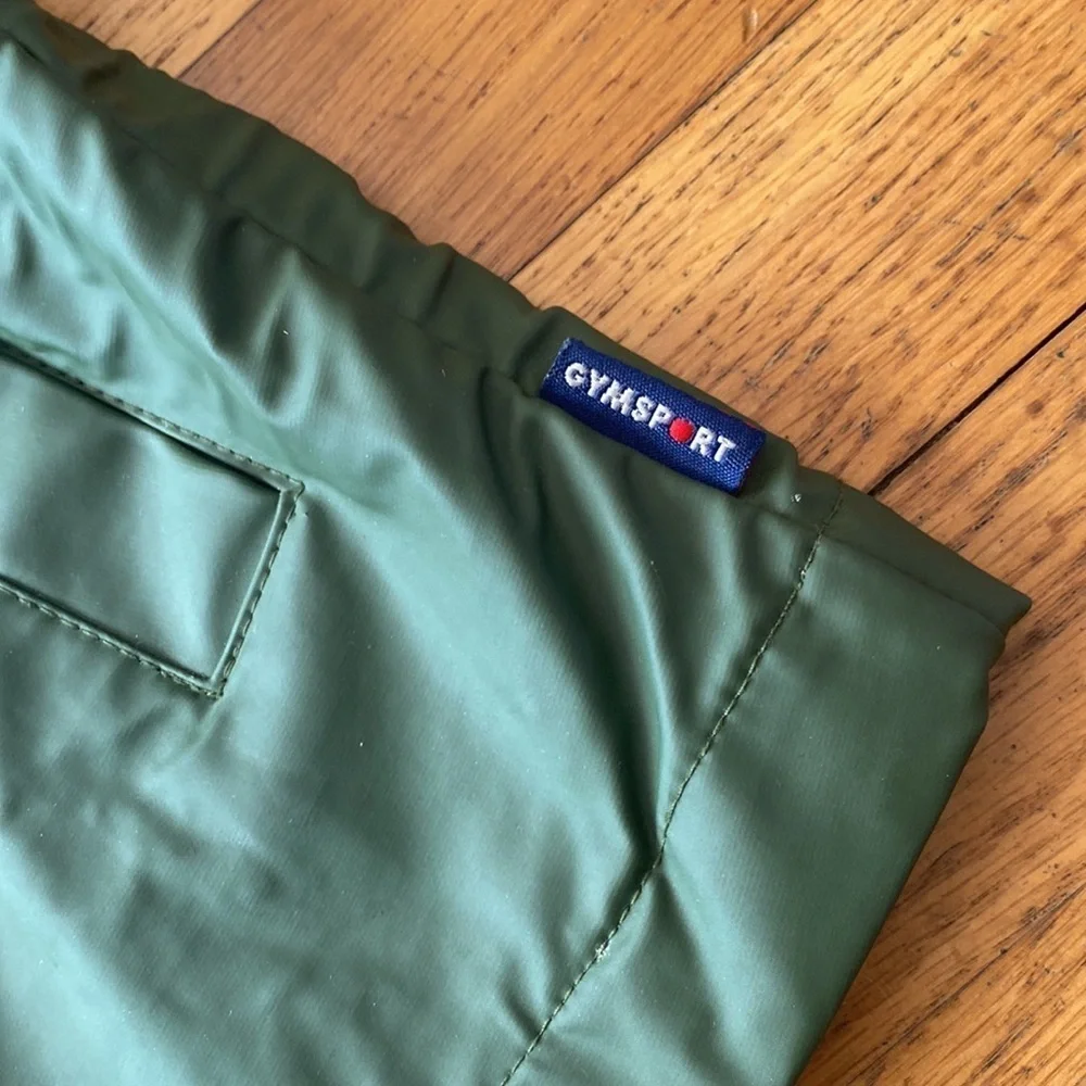 GYMSPORT GYMBOREE Vintage Green Hooded Raincoat Jacket Size 3 to 4 years old